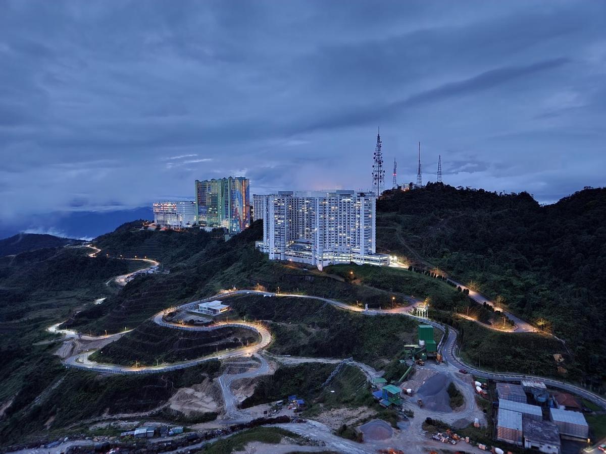 Genting Ion Delemen Topsky Holiday Suite & Studio Room Resorts World Genting Esterno foto